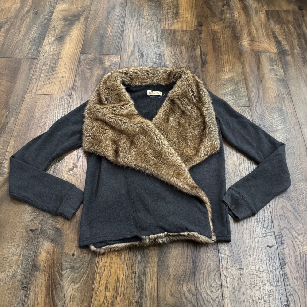 Hollister Faux Fur Collar Open Front Cardigan Gray XS/S Y2K Cozy Grunge Layering